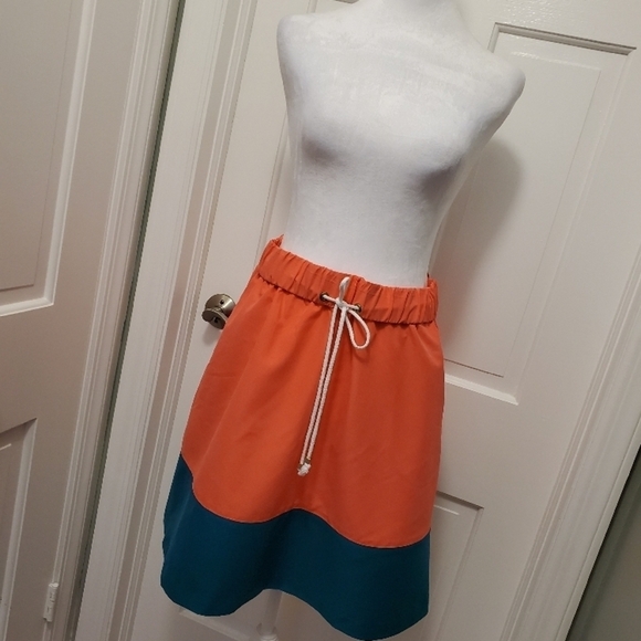 Meg Campbell Golf wear Orange & Teal Women's Skirt Size Medium - Picture 2 of 9